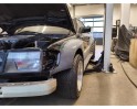 Ansicht des neuen vorderen Kotflügels samt neuer Bereifung